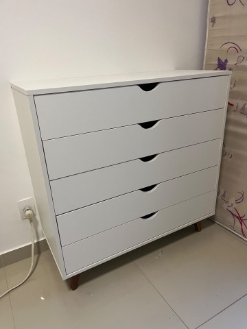 Cômoda 5 gavetas