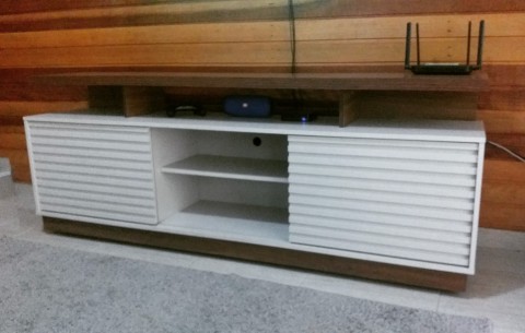 Linda rack de sala