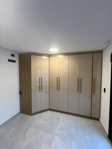 Quarto e cozinha