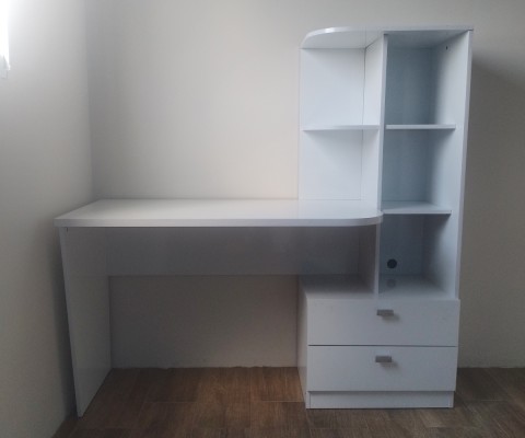 Montagem escrivaninha 