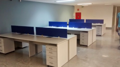 Montagem de estação de trabalho 