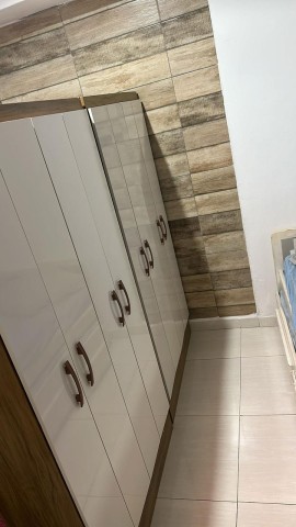 Conjunto de guarda roupa de solteiro