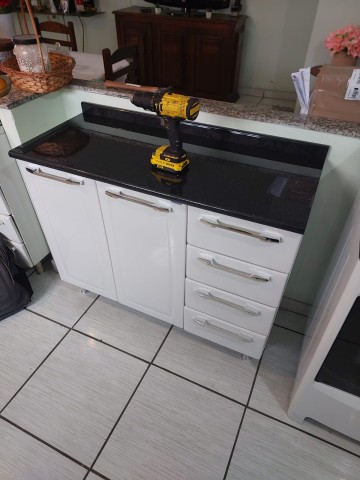 Montagem balcão cozinha 