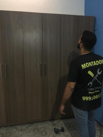 Montagem de guarda roupa 